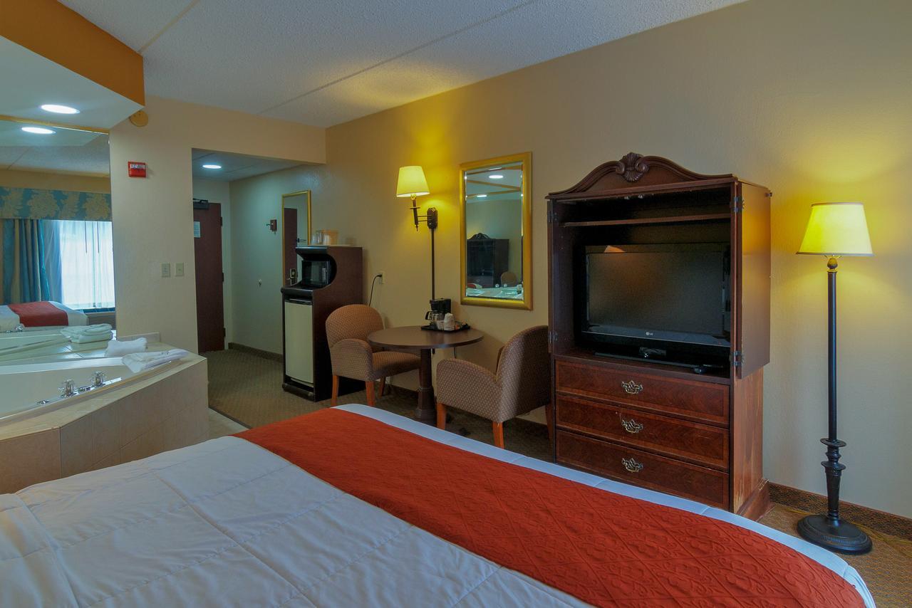 Hotel M Mount Pocono Exterior photo