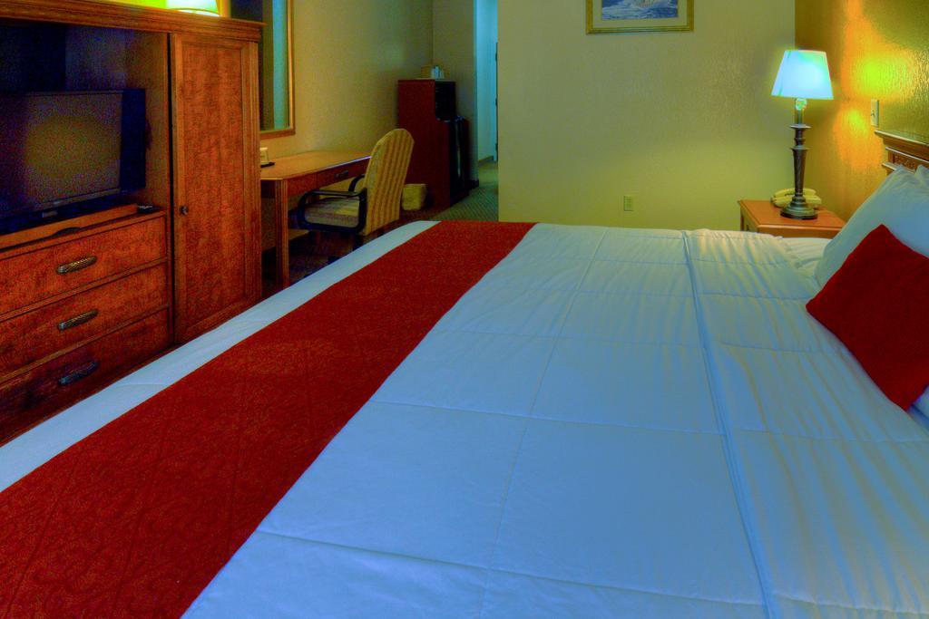 Hotel M Mount Pocono Exterior photo
