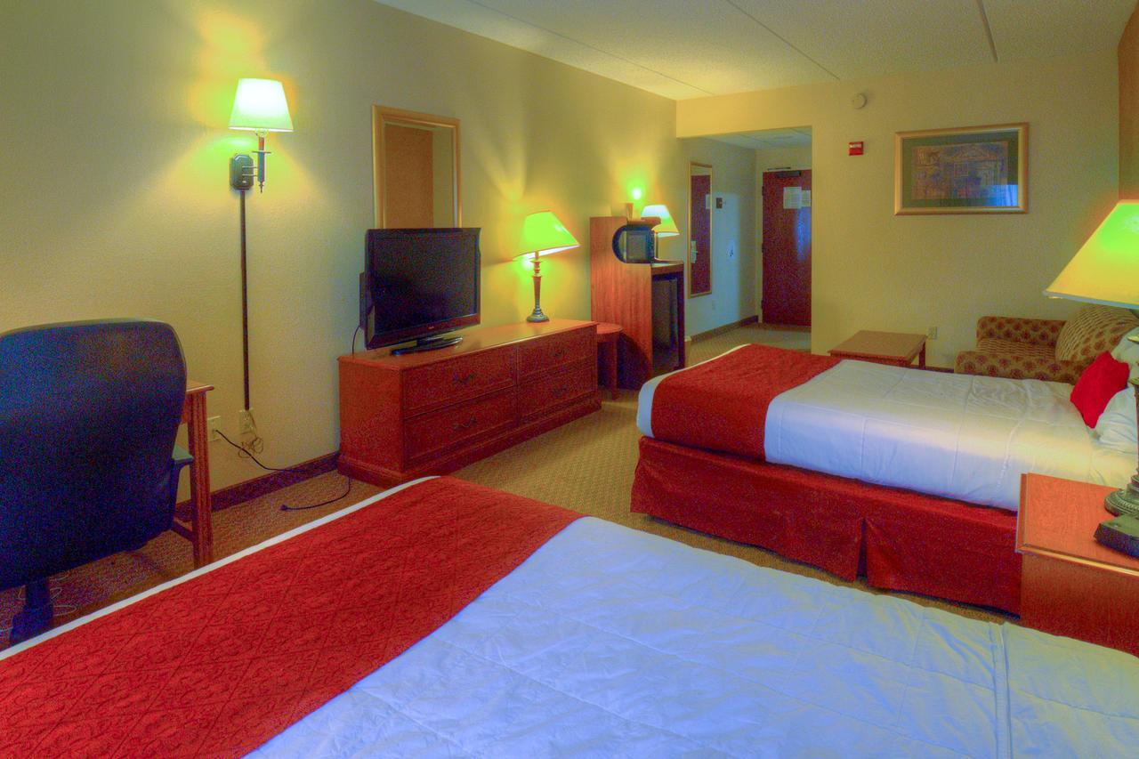 Hotel M Mount Pocono Exterior photo