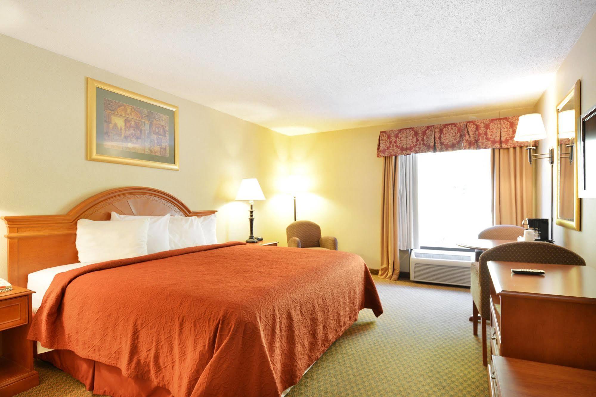 Hotel M Mount Pocono Exterior photo